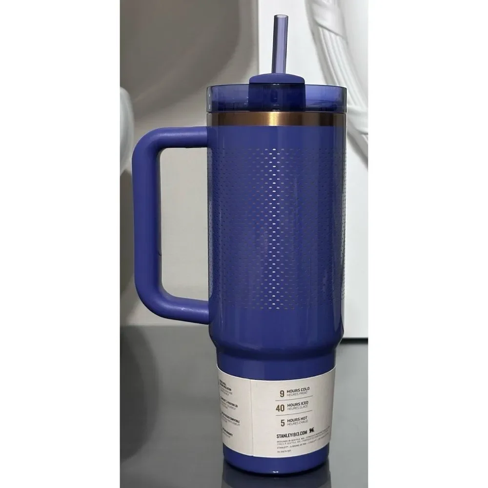 Stanley X‎ CALIA Quencher H2.0 FlowState 30oz Tumbler, SKIPPER BLUE - Picture 3 of 5